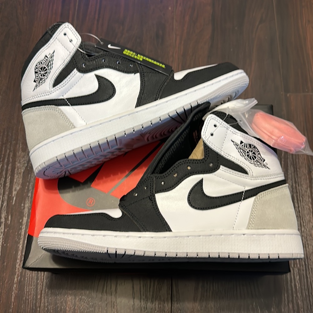 ‼️SOLD‼️ Air Jordan 1 Retro High OG “Bleached Coral/Stage Haze” - Picture 3 of 9